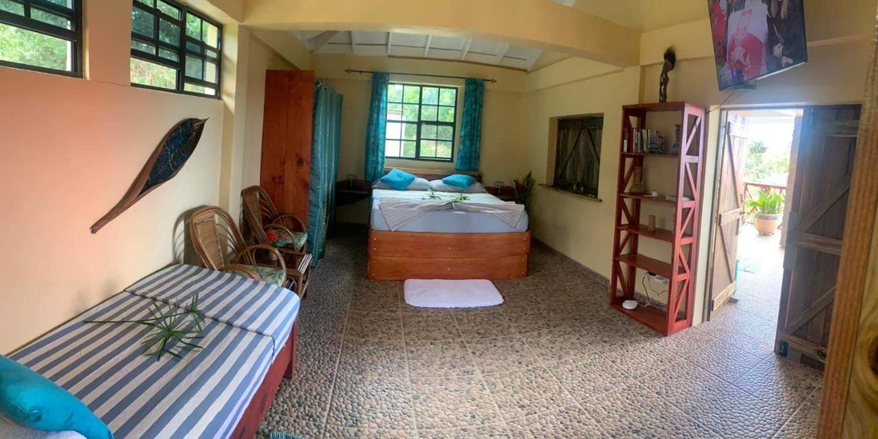 Orchid Resort Ltd Guillet ภายนอก รูปภาพ