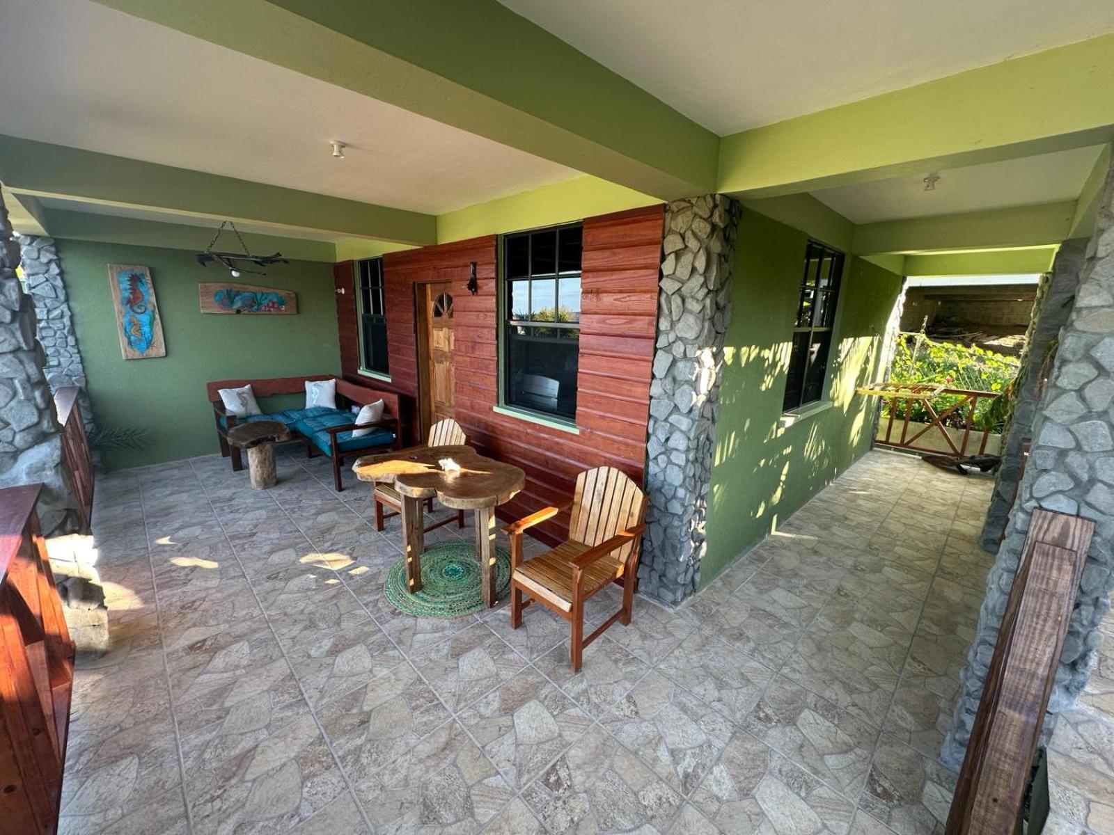 Orchid Resort Ltd Guillet ภายนอก รูปภาพ