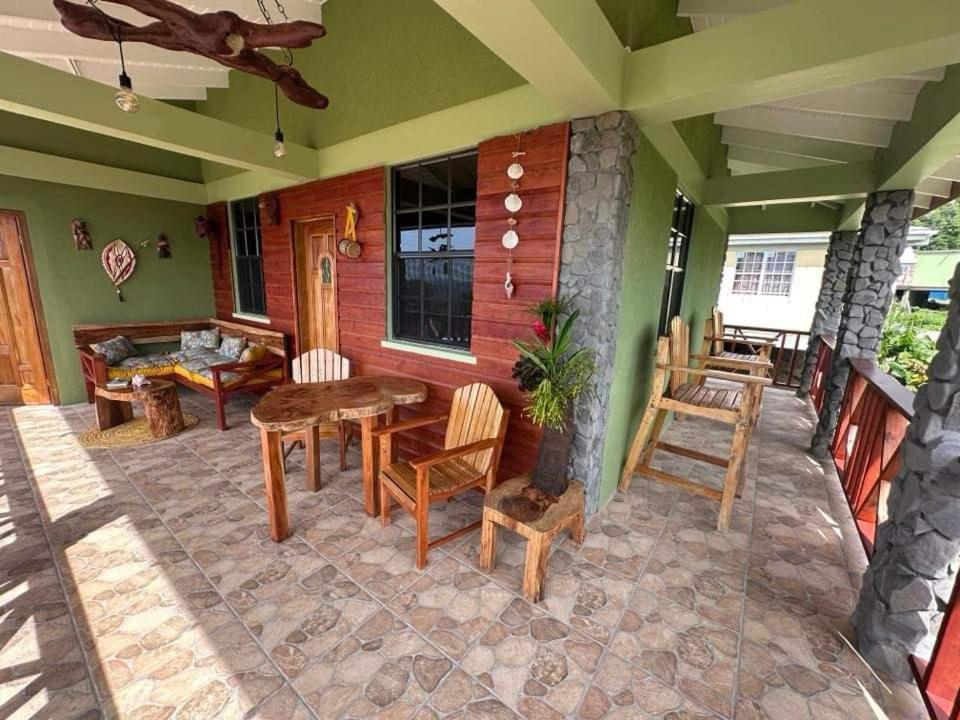 Orchid Resort Ltd Guillet ภายนอก รูปภาพ